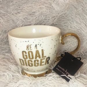 Nanette Lepore “Be a Goal Digger” Gold Mug